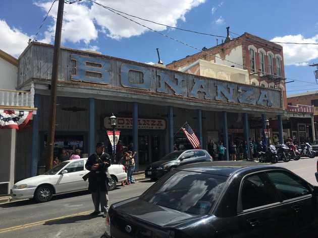 Gun fights in Virginia City